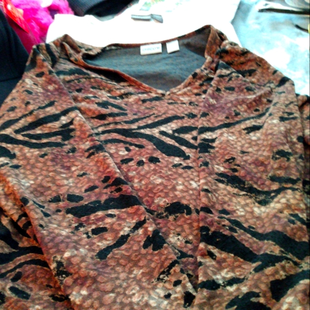 Long sleeve shirt